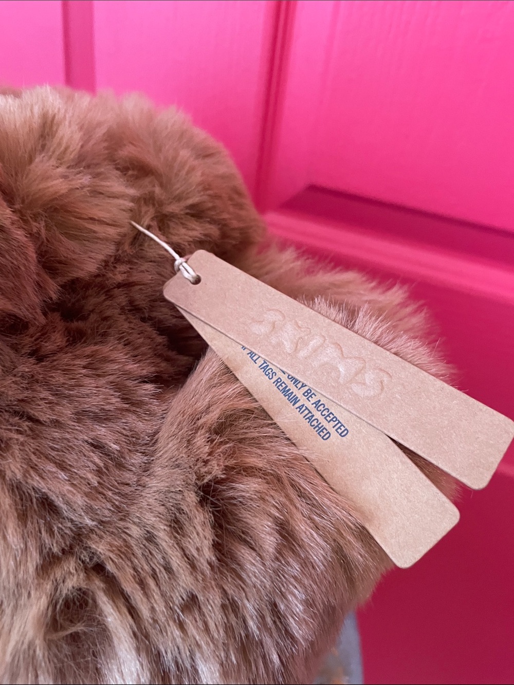 SKIMS FUR TOTE - NEW - Picture 5 of 9